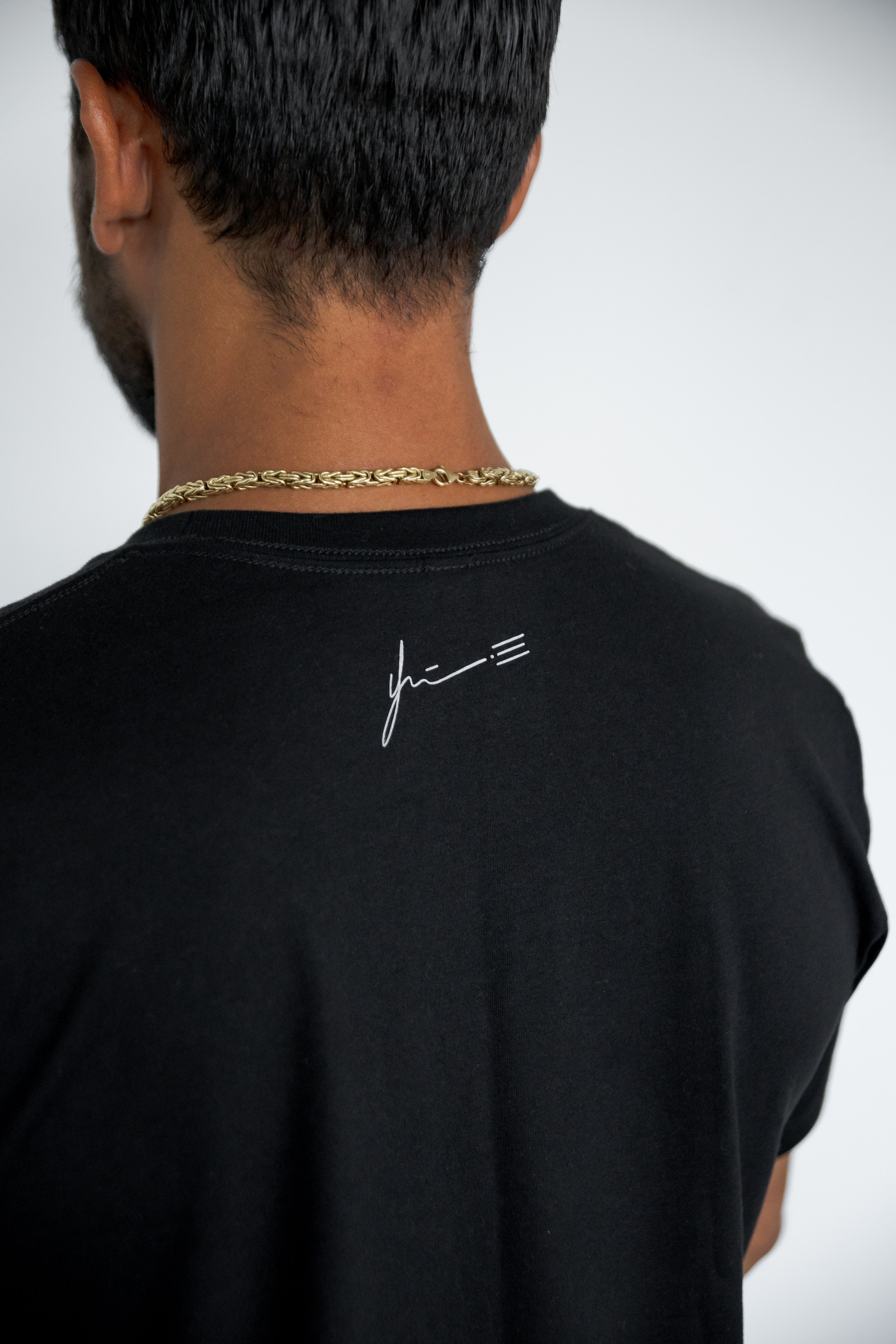 Yair Rodriguez Signature Black T-Shirt